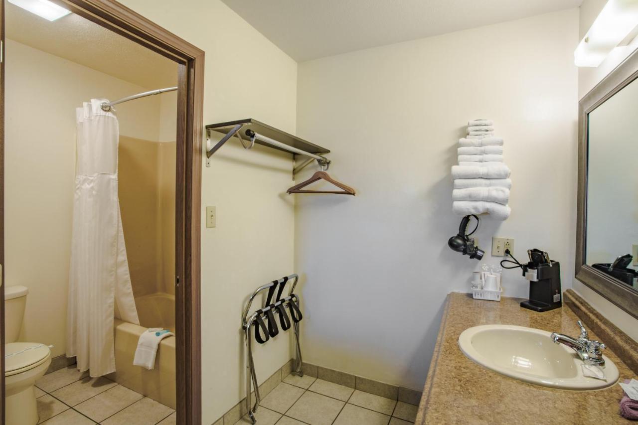 Shady Acre Inn And Suites Branson West Zewnętrze zdjęcie