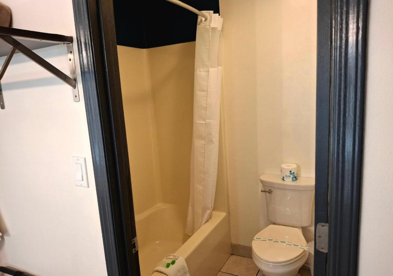 Shady Acre Inn And Suites Branson West Zewnętrze zdjęcie