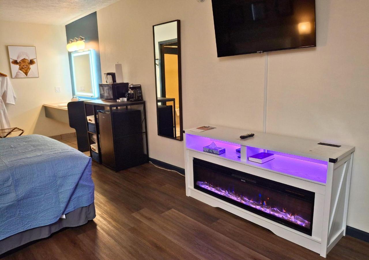 Shady Acre Inn And Suites Branson West Zewnętrze zdjęcie