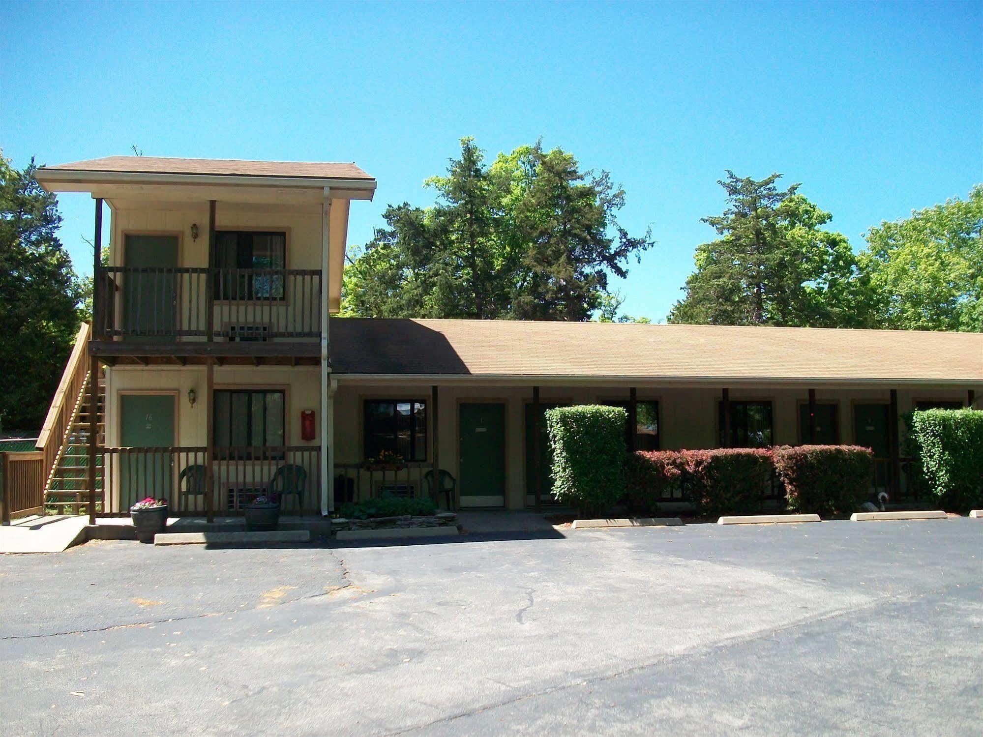 Shady Acre Inn And Suites Branson West Zewnętrze zdjęcie